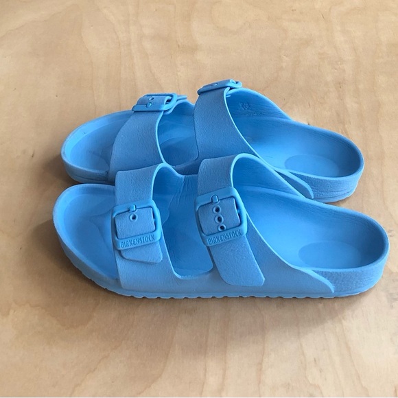 Birkenstock Kids Blue EVA Two-Strap Slide Sandals Size 34. - Picture 4 of 9